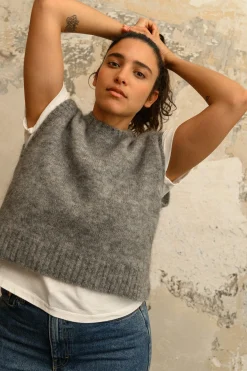 Pull sans manches Histoire d'un soir^Ysé Sale